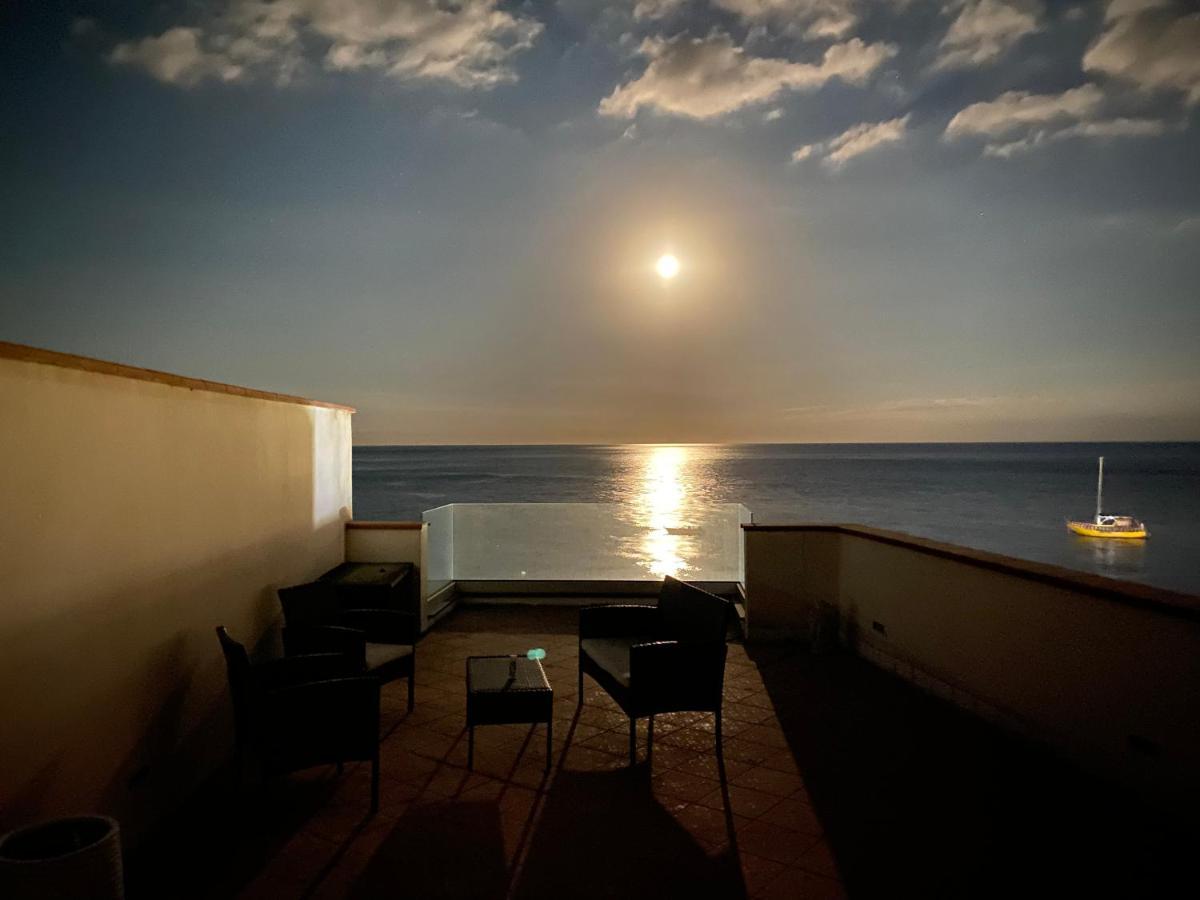 Beach Penthouse Marisol 2Floors, Central Letojanni Εξωτερικό φωτογραφία
